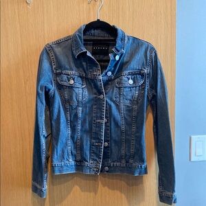 Sisley Blue Denim Jacket Classic Trucker Style